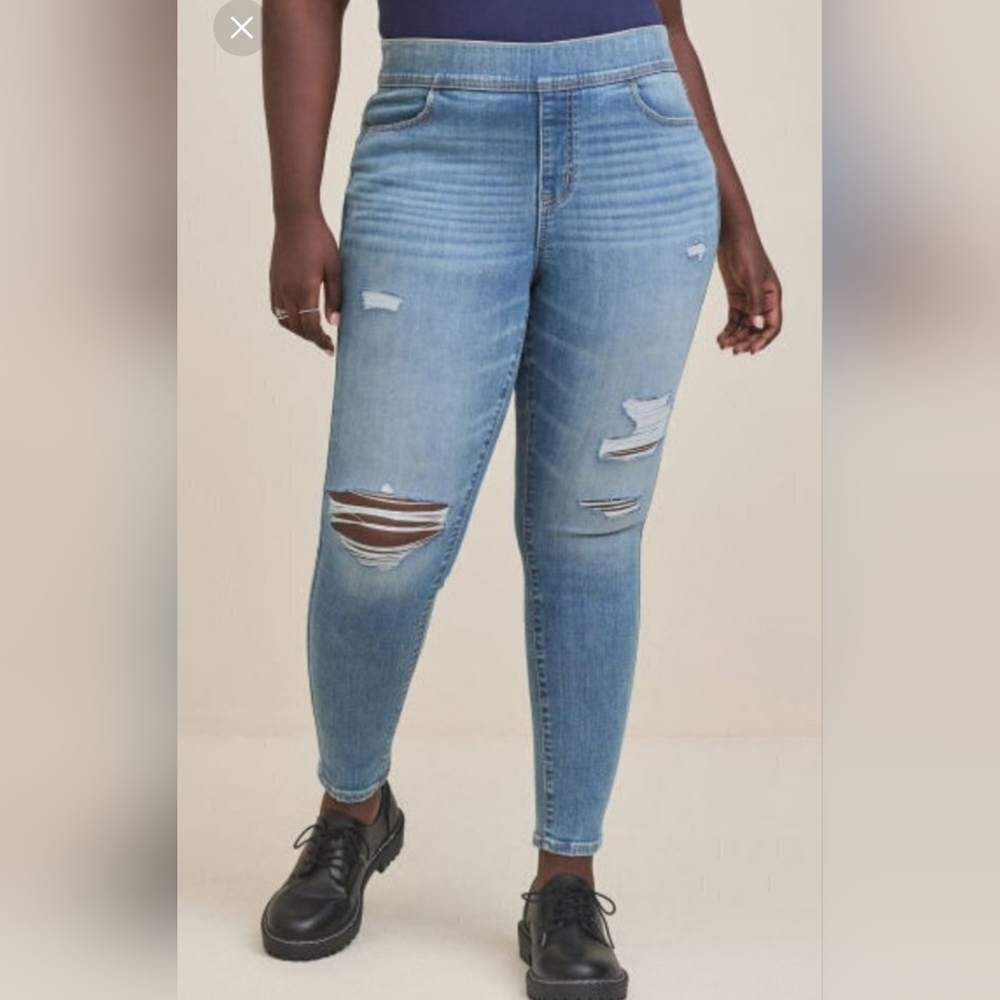 Torrid Pull On Distressed Super Soft Jeans
